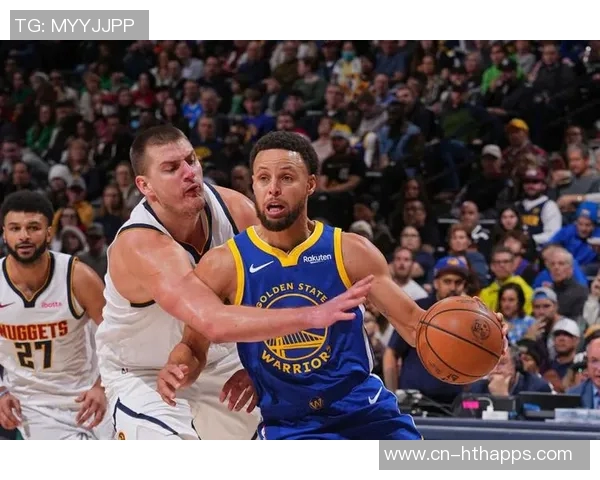 库明加成功指挥库里换防盖掉约基奇勾手展现防守实力