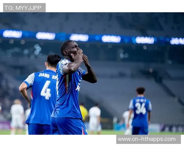 申花八次射门无果与蔚山战平阿苏埃错失单刀争议判罚引热议 申花八次射门无果与蔚山战平阿苏埃错失单刀争议判罚引热议