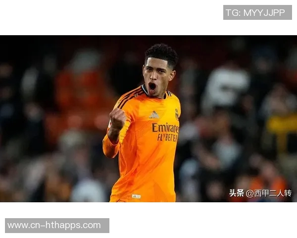 贝林厄姆父母看球无交流引猜测父亲疑似有外遇导致婚姻危机