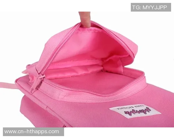 杨瀚森的粉色小书包背后故事:时尚与个性的完美结合 杨瀚森的粉色小书包背后故事:时尚与个性的完美结合