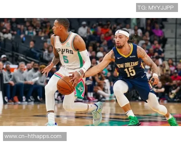 阿尔瓦拉多替补表现出色首节独得10分全场砍下18分3助攻